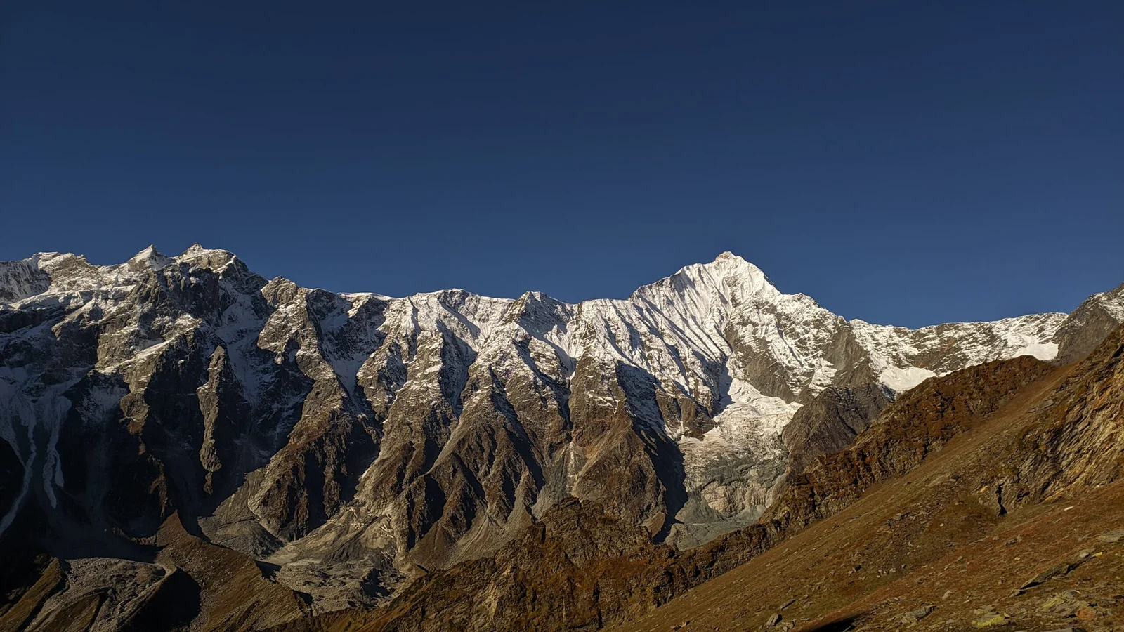 Friendship Peak rising above the surrounding mountains