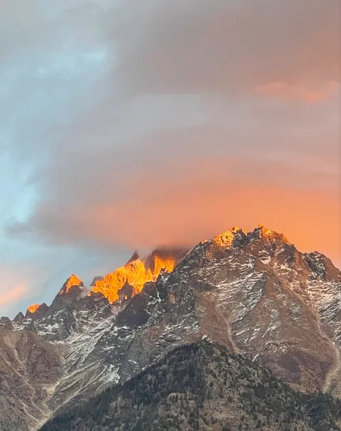 friendship peak trek