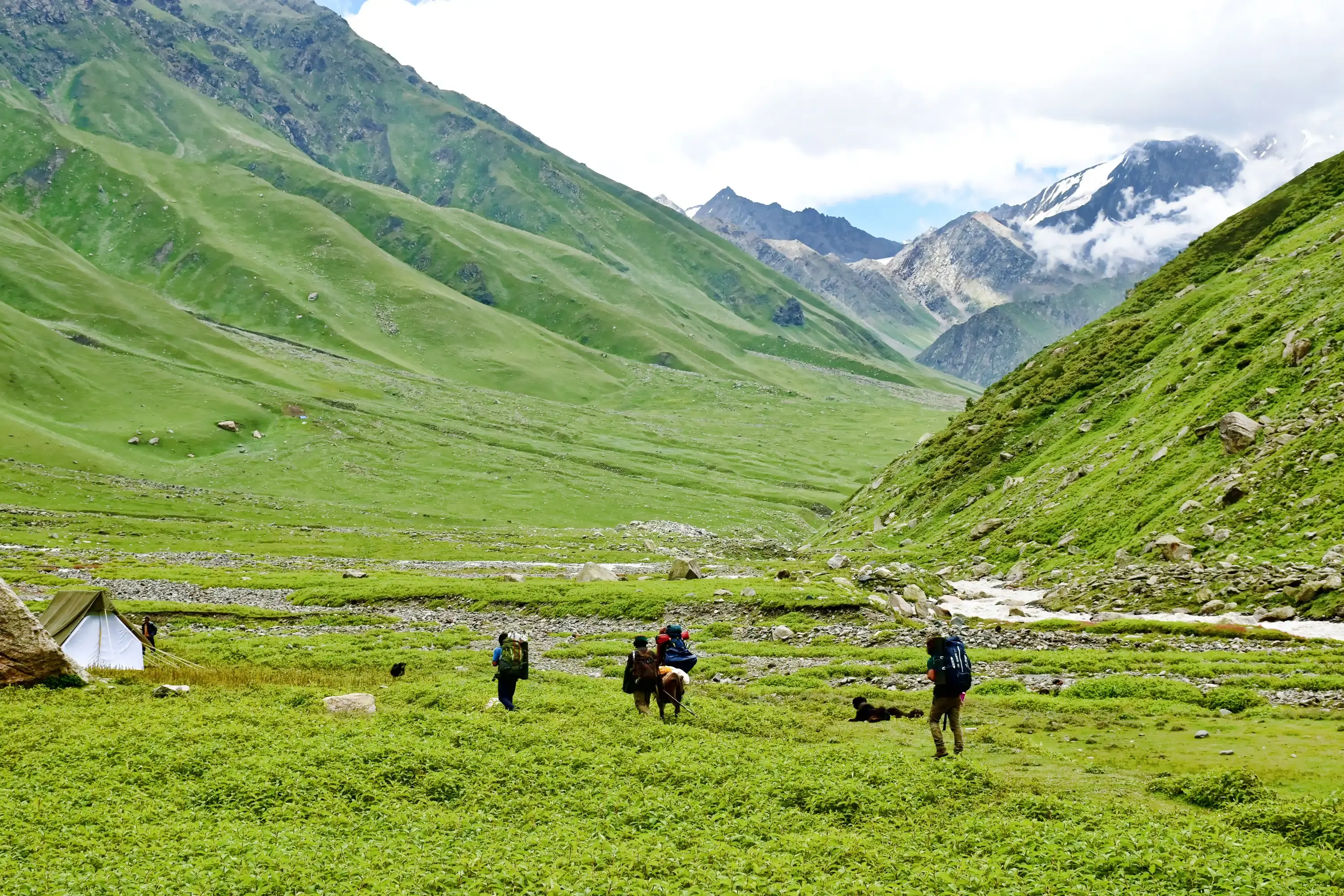 Mountain landscape along the Pin Bhaba Pass trek